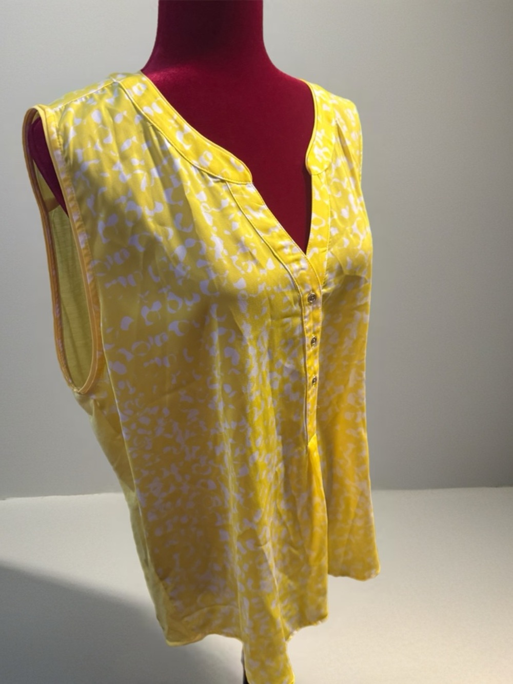 Bright Yellow Sleeveless V-Neck Camisole